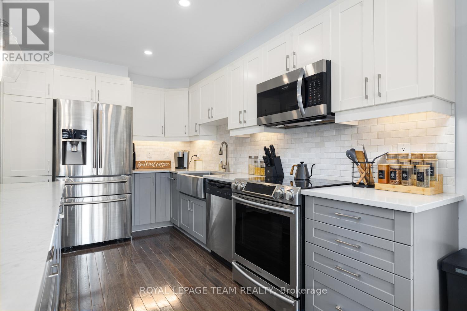 708 Logperch Circle, Ottawa, Ontario  K2J 0R8 - Photo 13 - X12205901