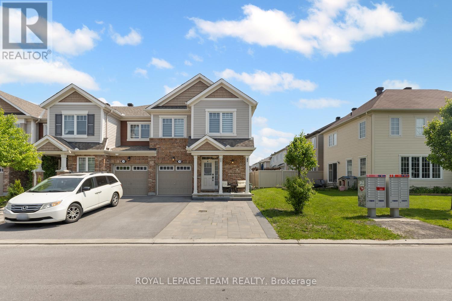 708 Logperch Circle, Ottawa, Ontario  K2J 0R8 - Photo 2 - X12205901