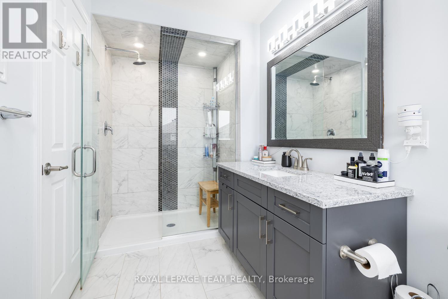 708 Logperch Circle, Ottawa, Ontario  K2J 0R8 - Photo 26 - X12205901