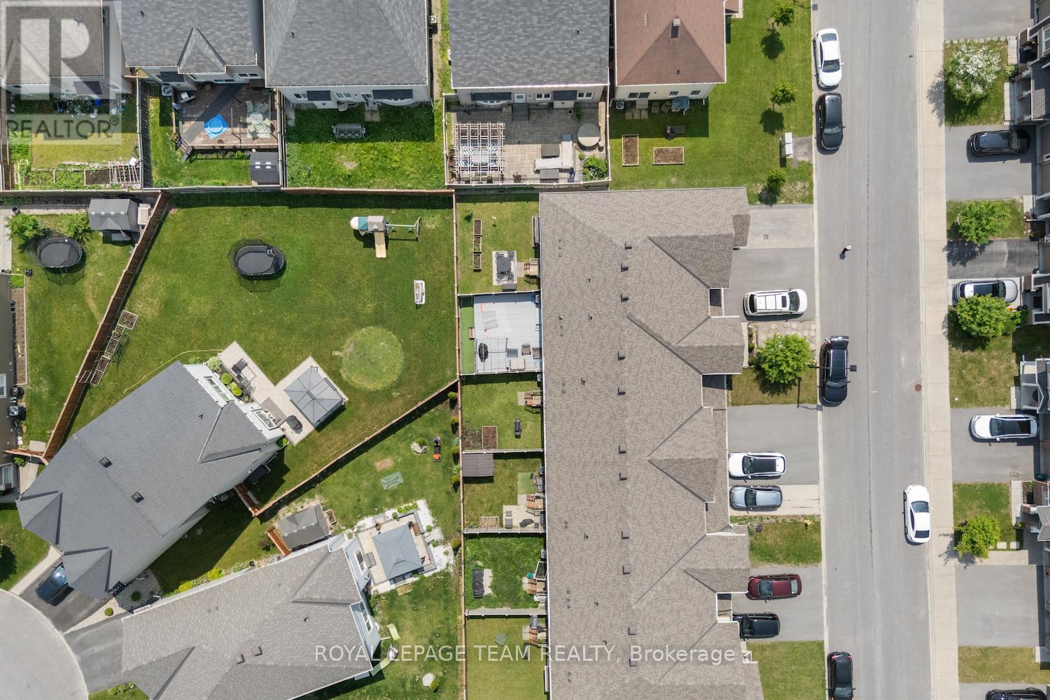 708 Logperch Circle, Ottawa, Ontario  K2J 0R8 - Photo 37 - X12205901