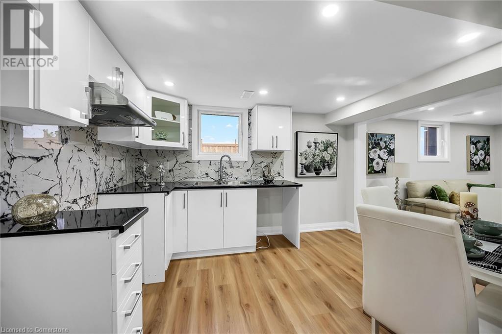 228 Eaglewood Drive, Hamilton, Ontario  L8W 1S9 - Photo 31 - 40732455