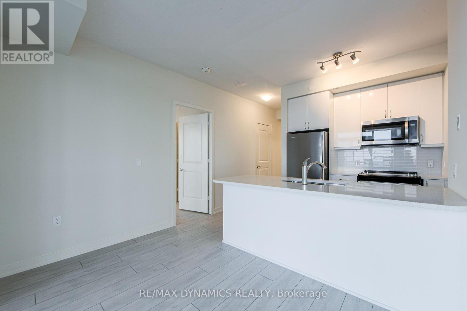 2402 - 38 Annie Craig Drive S, Toronto, Ontario  M8V 0G9 - Photo 16 - W12205813