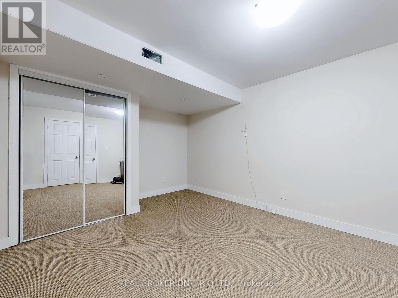 Bsmt - 42 Fossil Street, Brampton, Ontario  L6P 3G7 - Photo 12 - W12205839