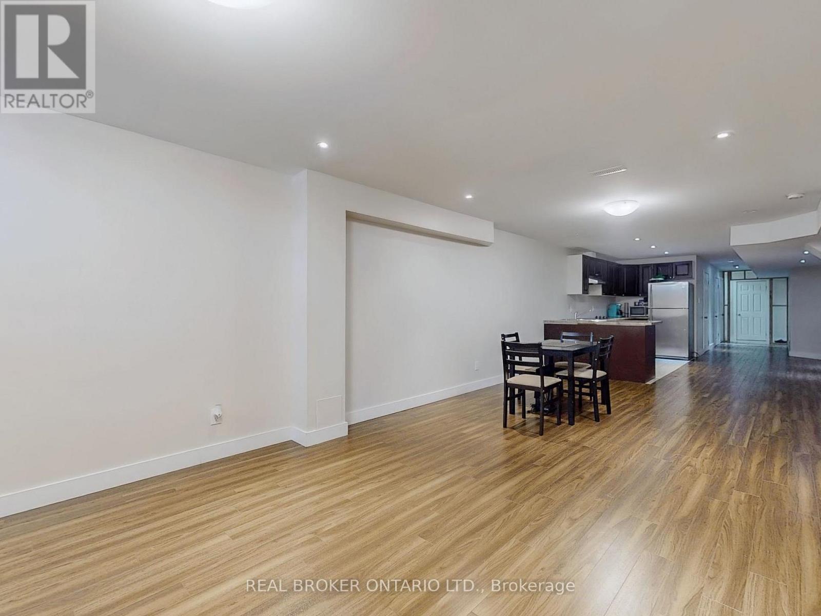Bsmt - 42 Fossil Street, Brampton, Ontario  L6P 3G7 - Photo 6 - W12205839