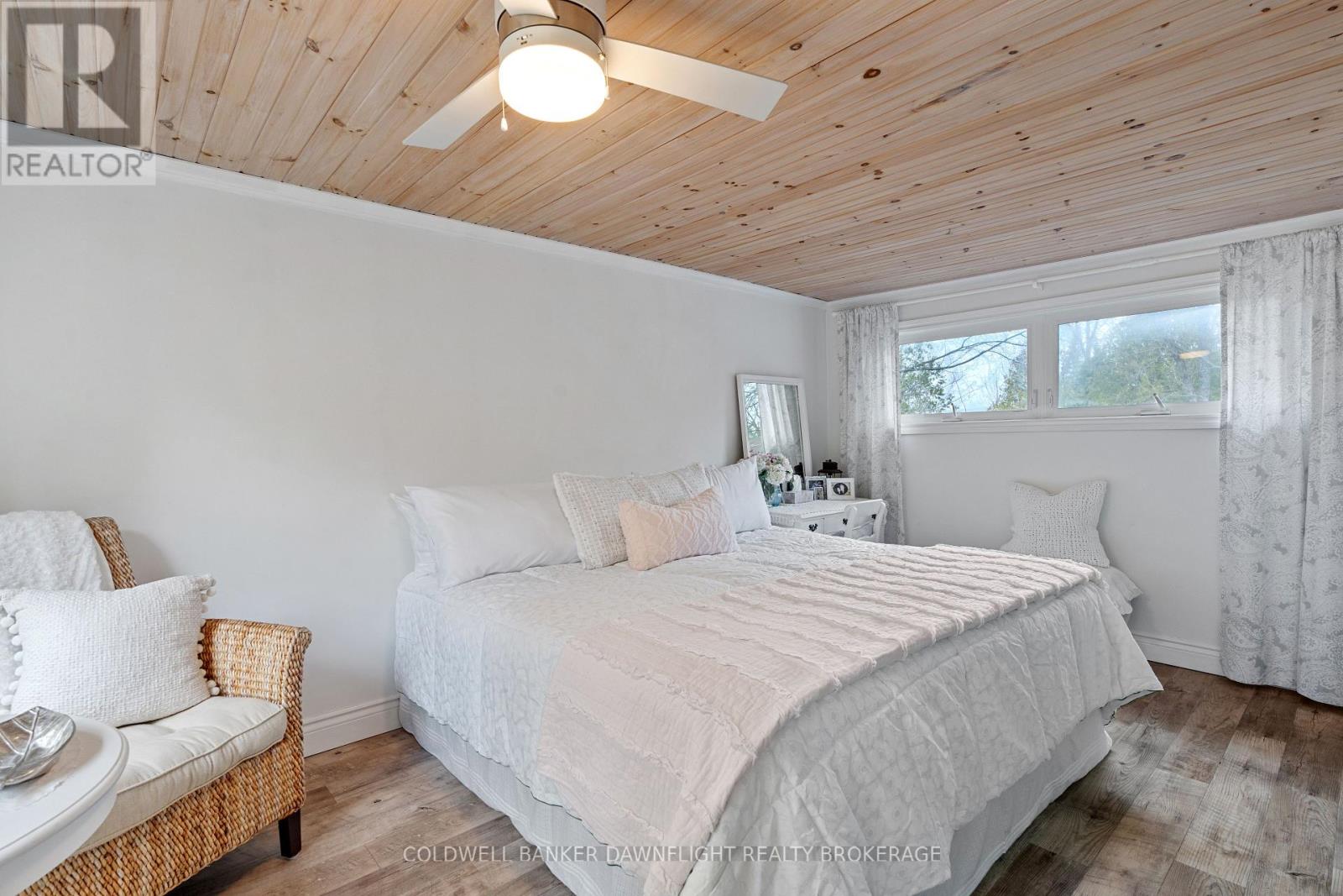 110 Mallard Street, Georgian Bluffs, Ontario  N0H 2T0 - Photo 29 - X12089348