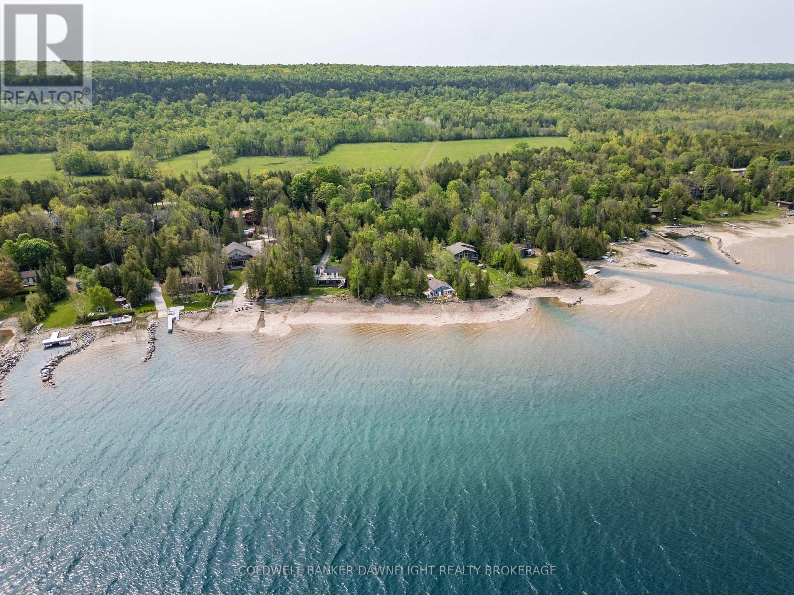 110 Mallard Street, Georgian Bluffs, Ontario  N0H 2T0 - Photo 4 - X12089348