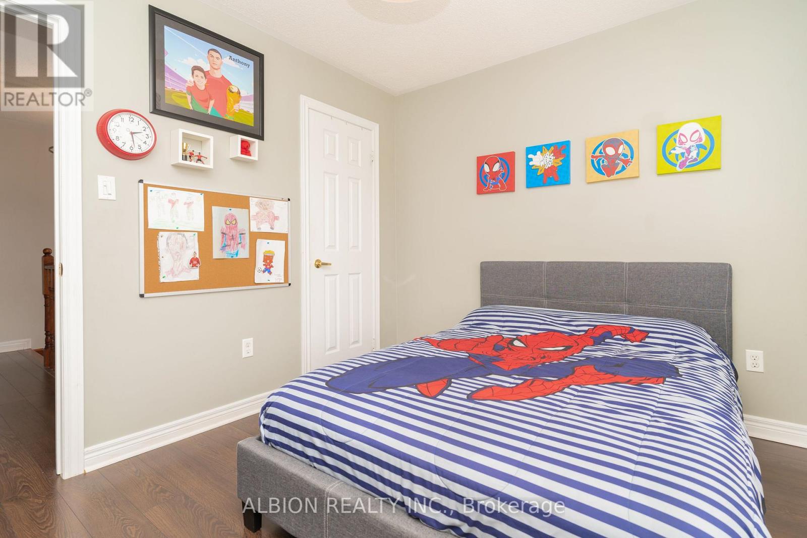 40 Emily Carr Crescent, Caledon, Ontario  L7E 2K9 - Photo 25 - W12145331