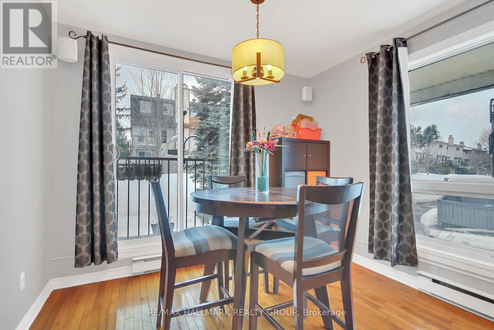 906 Tanguay Court, Ottawa, Ontario  K2L 3X5 - Photo 13 - X12081729