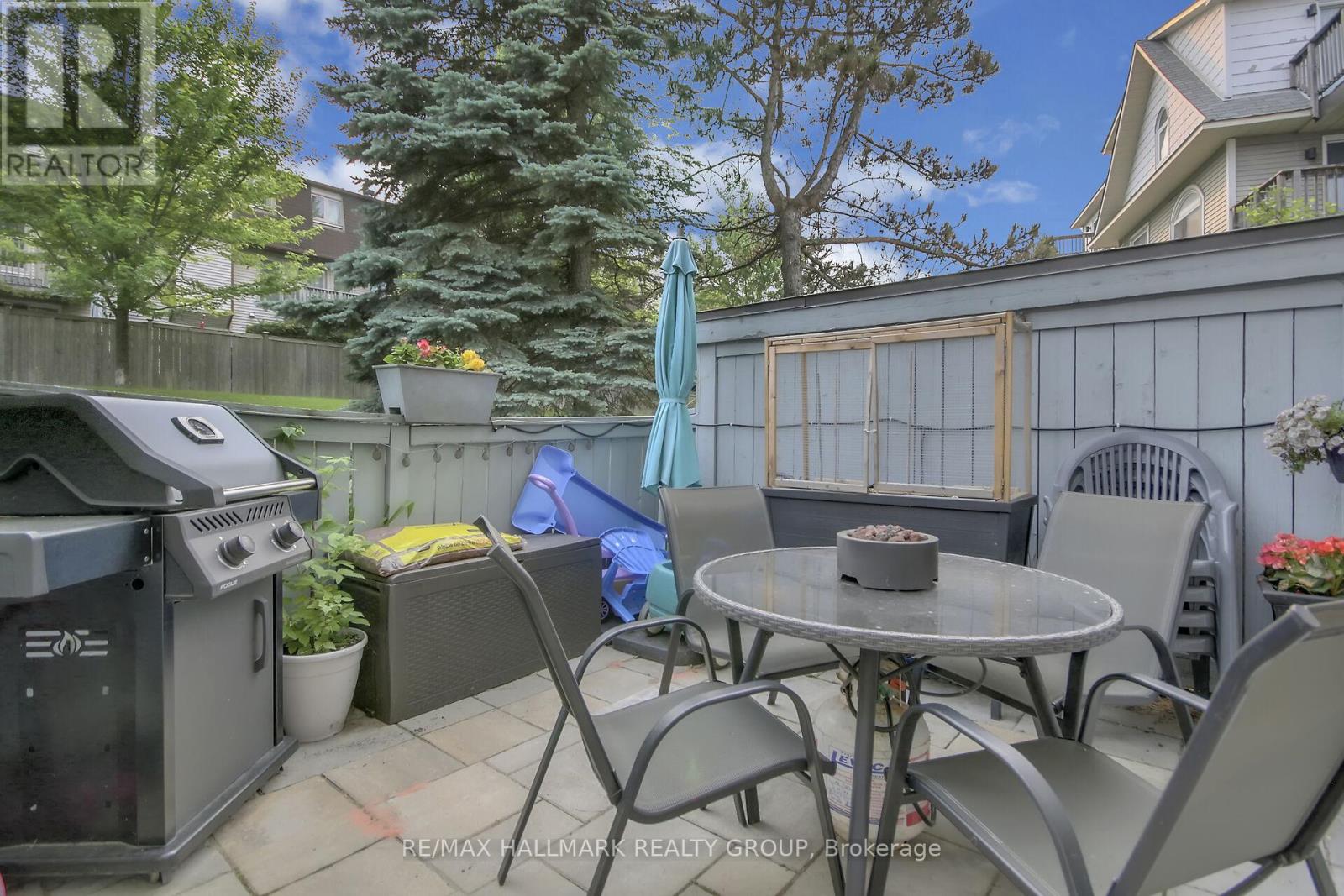 906 Tanguay Court, Ottawa, Ontario  K2L 3X5 - Photo 37 - X12081729