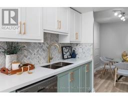 401 - 5 LISA STREET, Brampton, Ontario