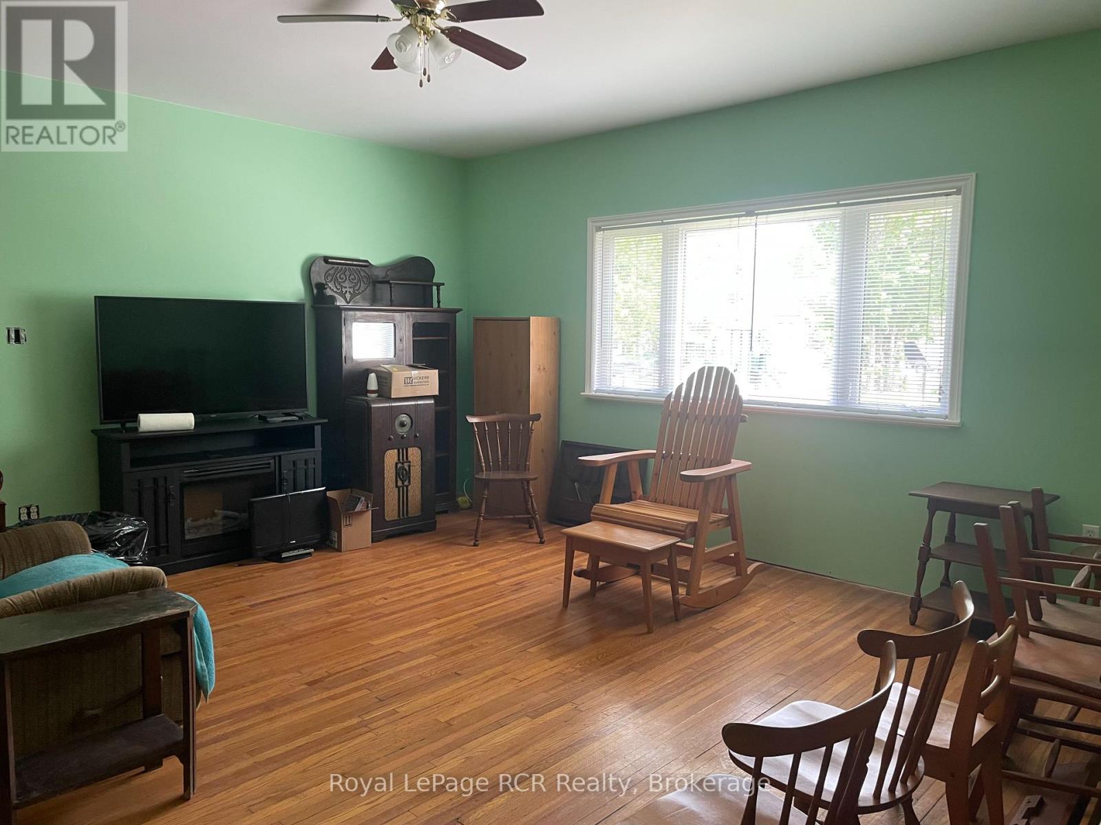 30 Sydenham Street, Grey Highlands, Ontario  N0C 1E0 - Photo 5 - X12205937