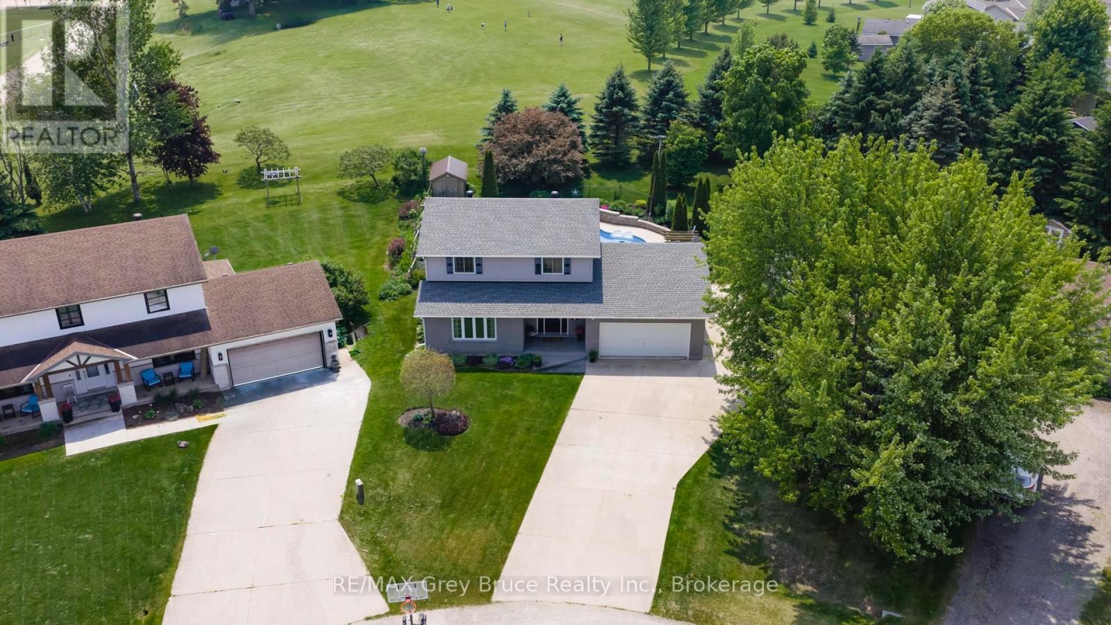 67 John Street, Arran-Elderslie, Ontario  N0H 2N0 - Photo 2 - X12205942