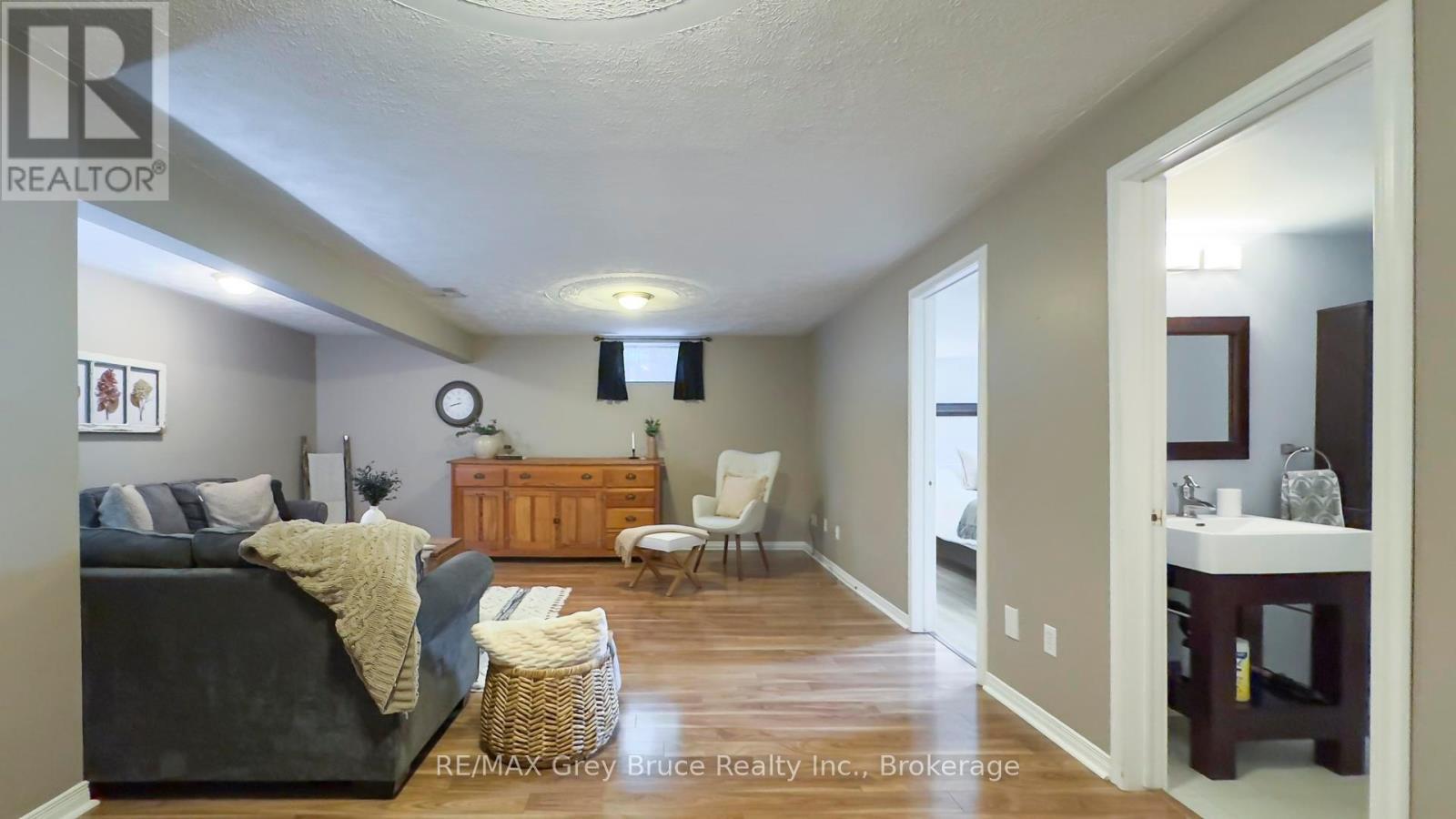 67 John Street, Arran-Elderslie, Ontario  N0H 2N0 - Photo 32 - X12205942