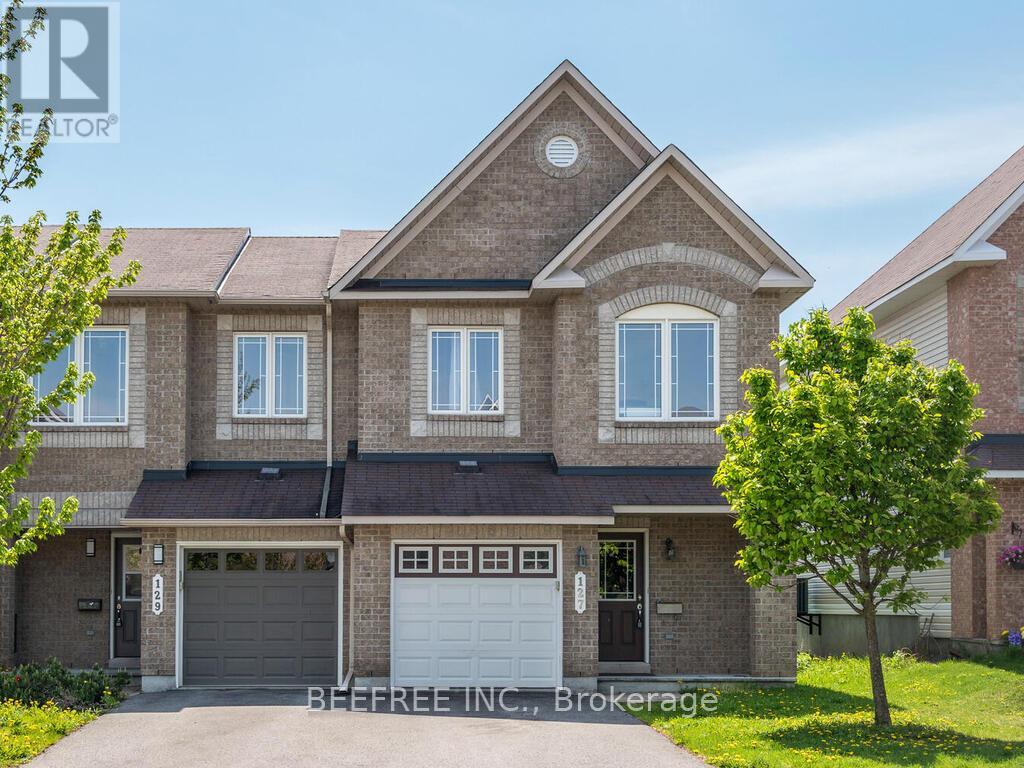 127 FORESTBROOK STREET, Ottawa, Ontario