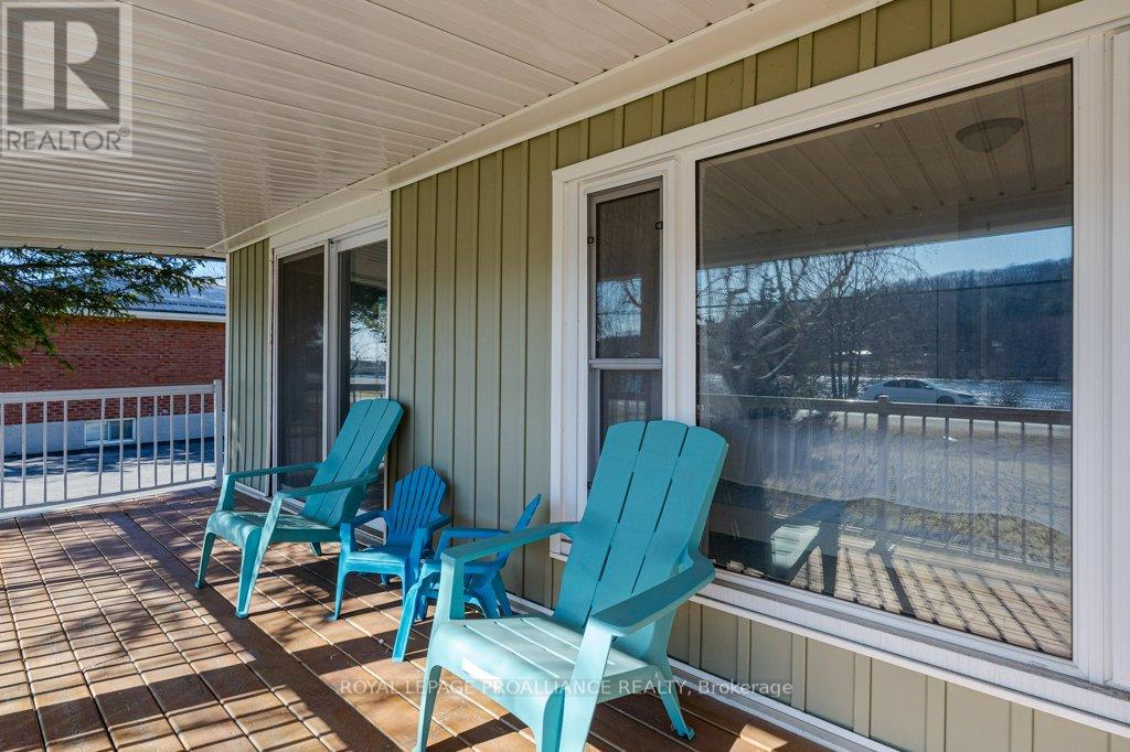 262 South Trent Street, Quinte West, Ontario  K0K 1C0 - Photo 30 - X12057313