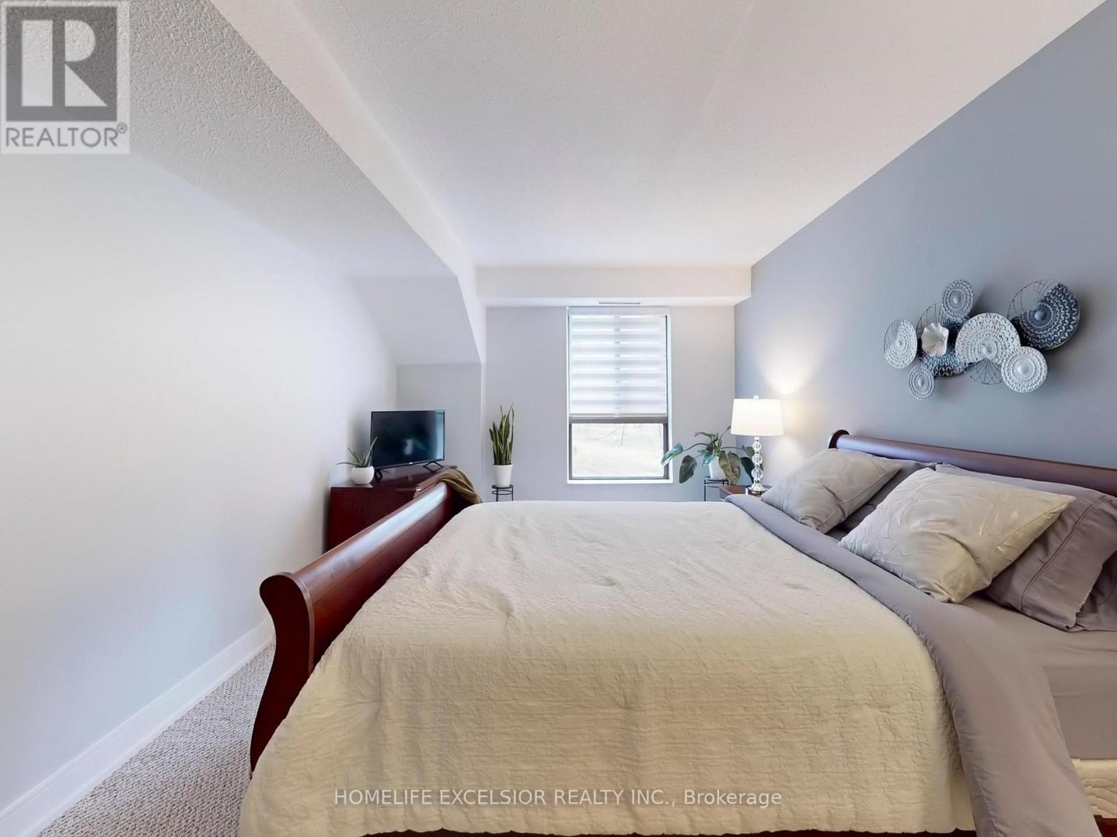 203 - 15390 Yonge Street, Aurora, Ontario  L4G 1N8 - Photo 34 - N12205951
