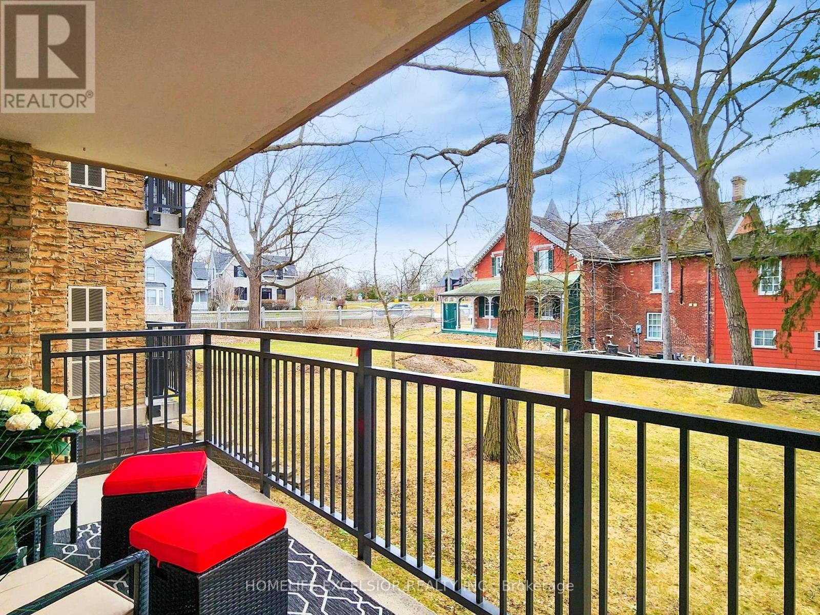203 - 15390 Yonge Street, Aurora, Ontario  L4G 1N8 - Photo 44 - N12205951