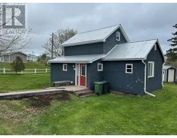 33 Knights Avenue, Souris, Ca