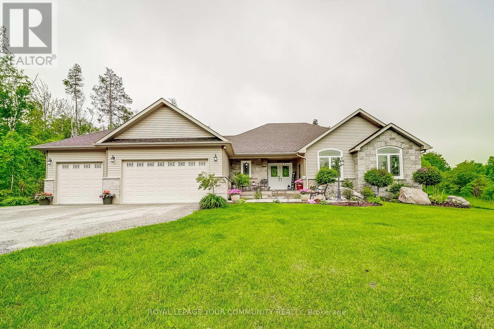 1716 Georgian Heights Boulevard, Severn, Ontario  L0K 2C0 - Photo 1 - S12205945