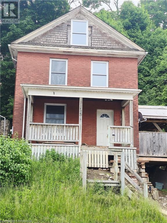 15 SHADE Street, cambridge, Ontario