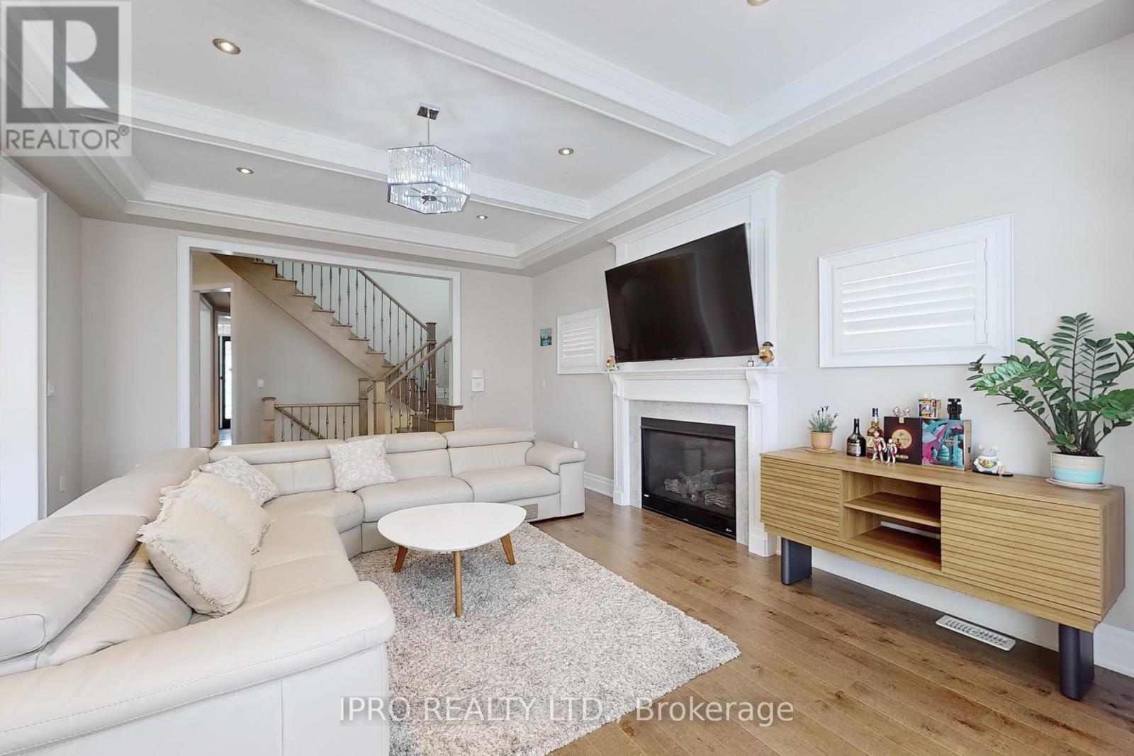 421 Ginger Gate N, Oakville (Go Glenorchy), Ontario  L6M 1N2 - Photo 14 - W12205923