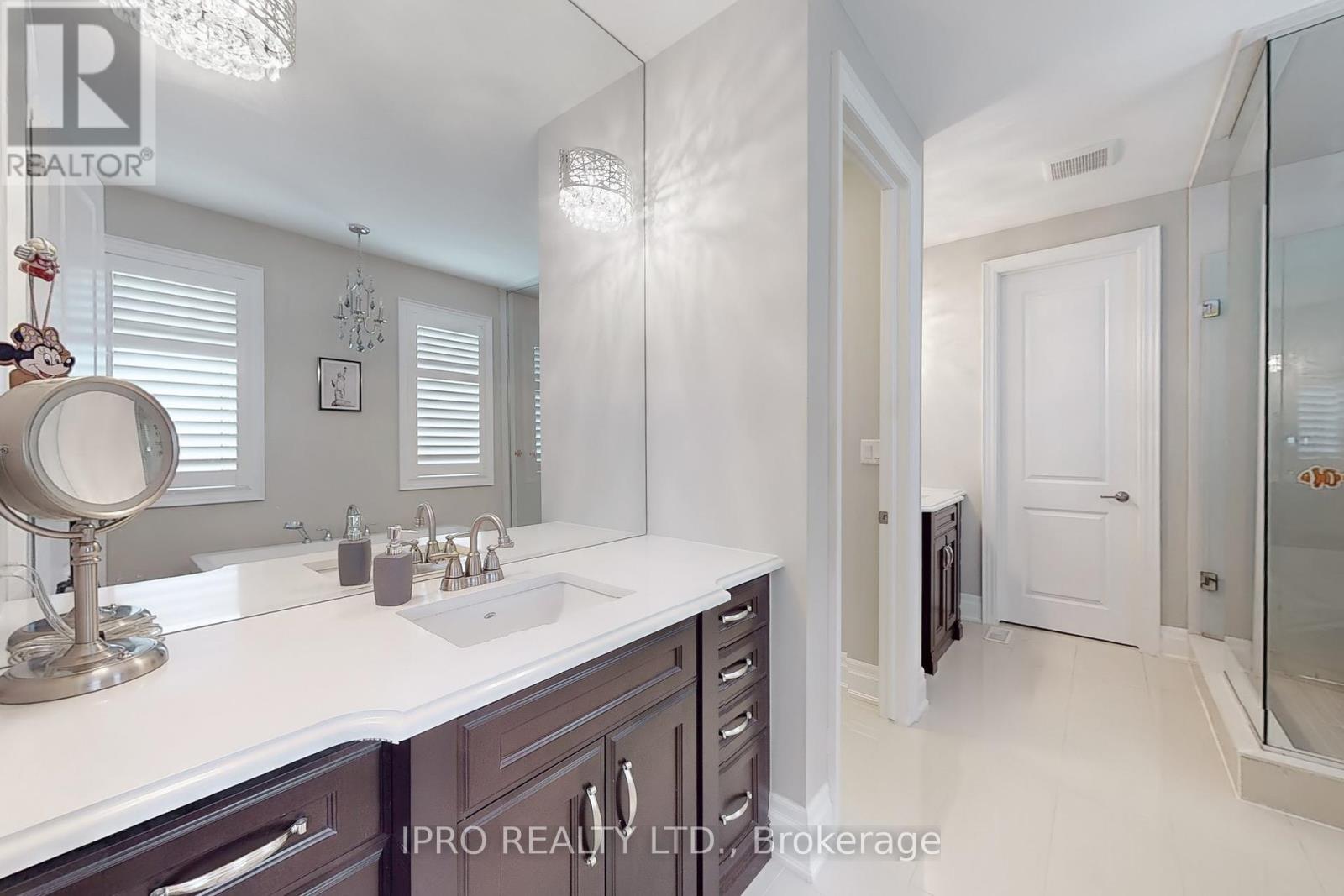 421 Ginger Gate N, Oakville (Go Glenorchy), Ontario  L6M 1N2 - Photo 33 - W12205923
