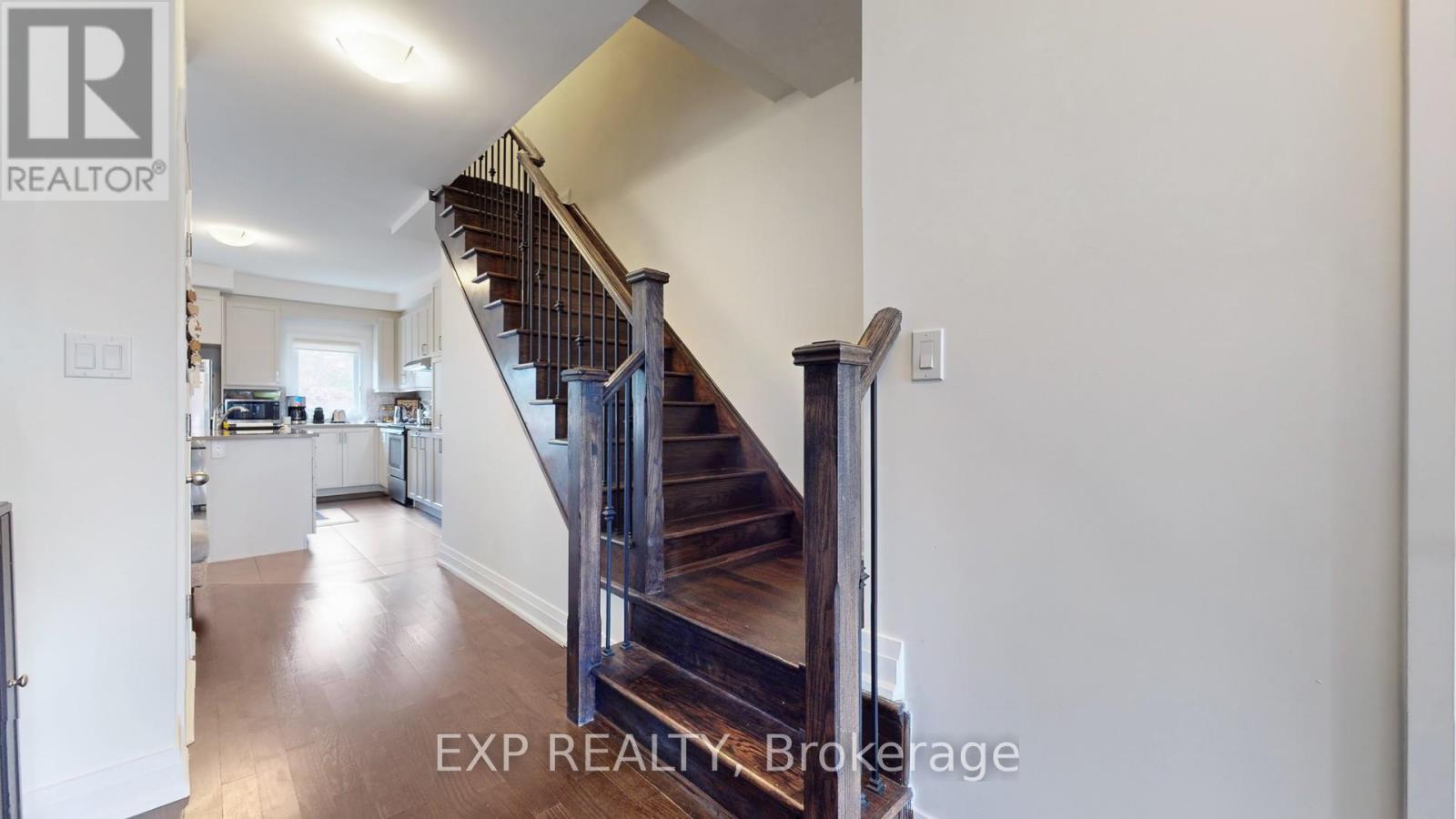 1163 Carnegie Drive, Mississauga, Ontario  L5E 0A6 - Photo 14 - W12205925