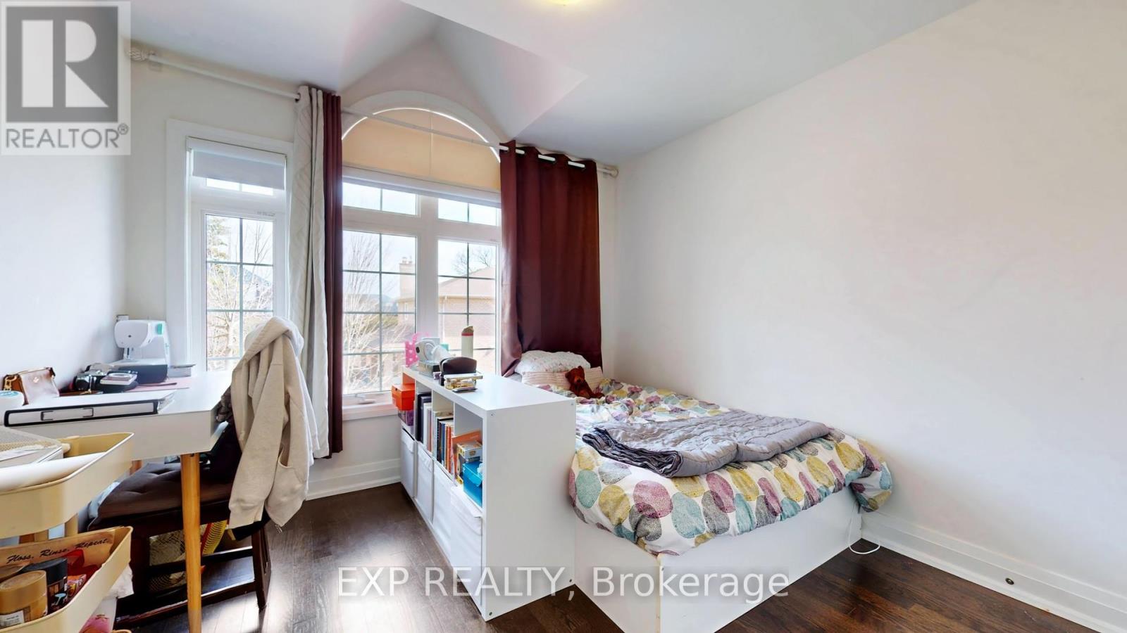 1163 Carnegie Drive, Mississauga, Ontario  L5E 0A6 - Photo 22 - W12205925