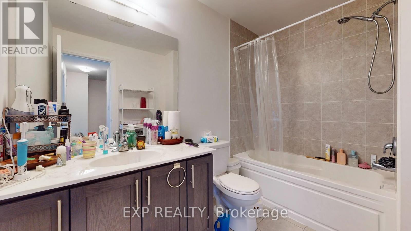 1163 Carnegie Drive, Mississauga, Ontario  L5E 0A6 - Photo 26 - W12205925