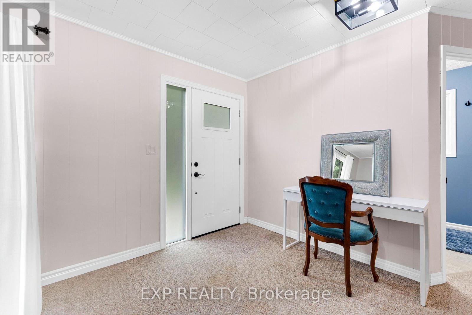 21 Norfolk Street, Norwich, Ontario  N0J 1R0 - Photo 11 - X12205891