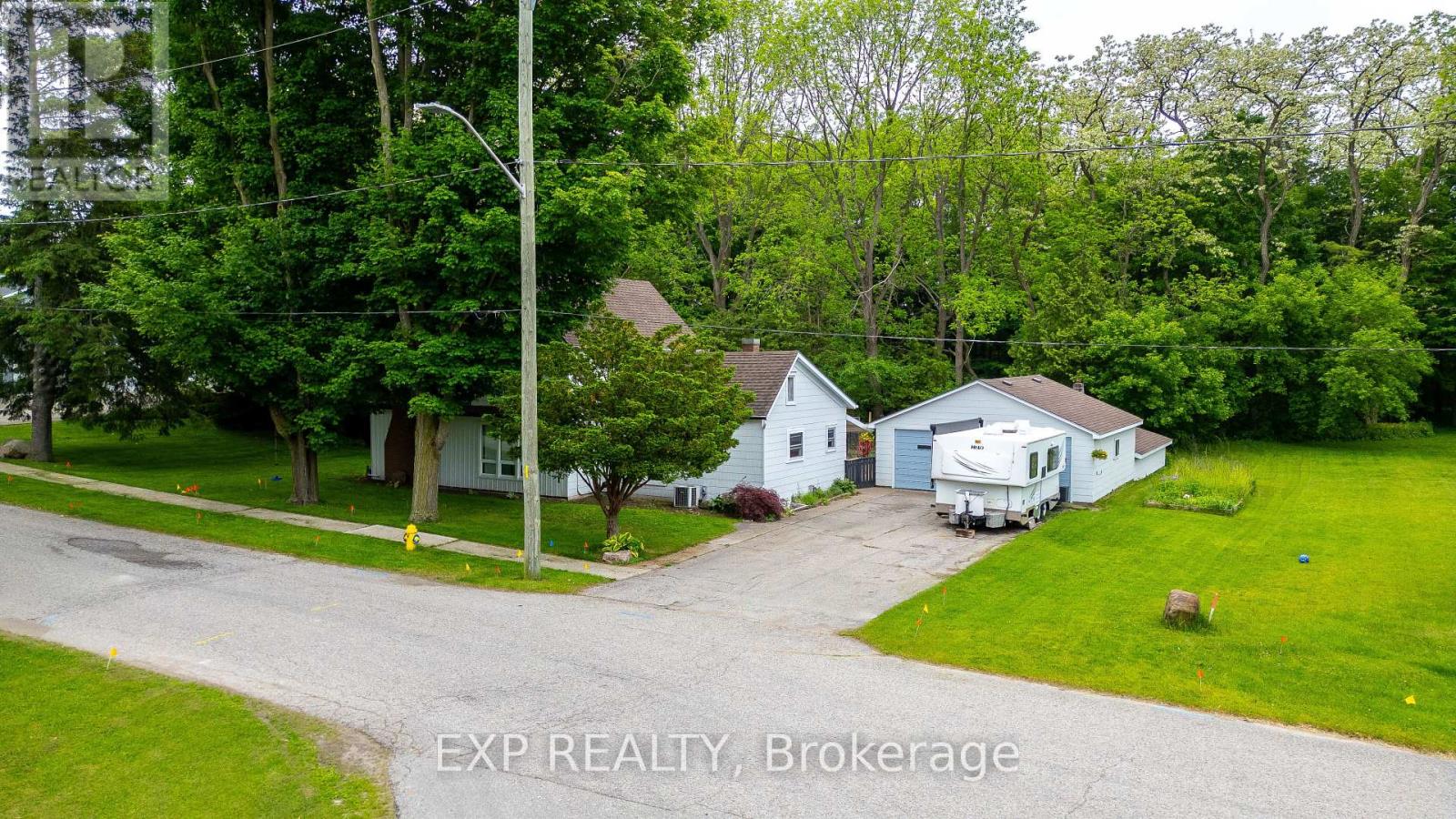21 Norfolk Street, Norwich, Ontario  N0J 1R0 - Photo 7 - X12205891