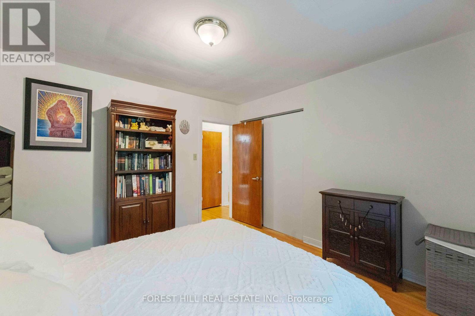 2 - 964 Bakervale Drive, Ottawa, Ontario  K1Z 6N5 - Photo 11 - X12205932