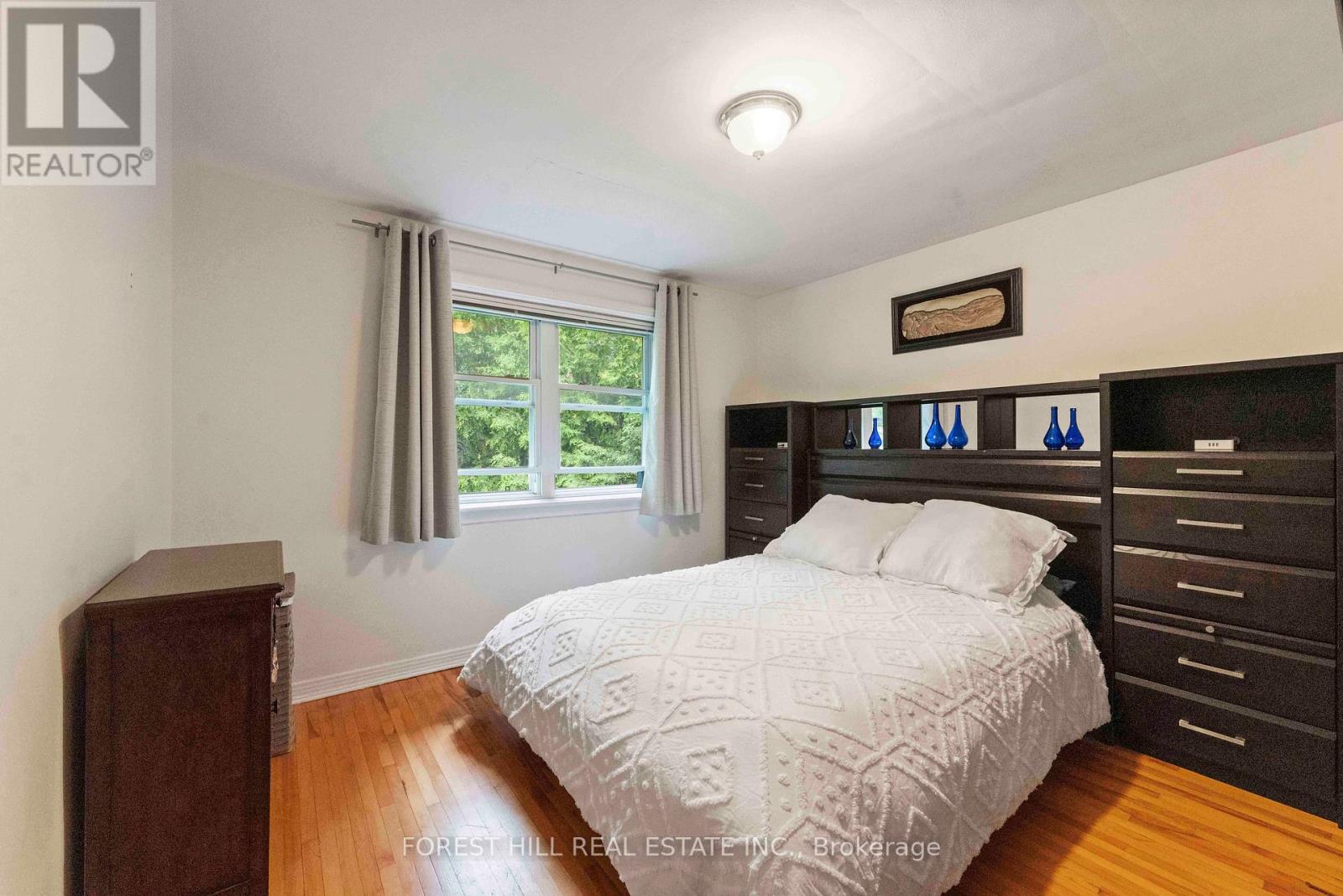 2 - 964 Bakervale Drive, Ottawa, Ontario  K1Z 6N5 - Photo 9 - X12205932