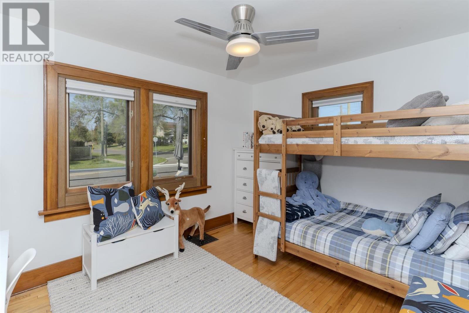 Property at 320 Wolseley ST image 2