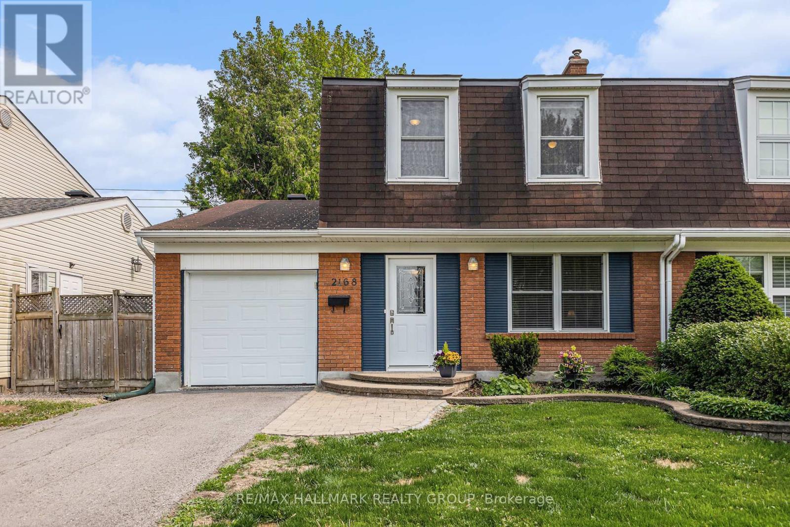 2168 BICKERTON AVENUE, Ottawa, Ontario