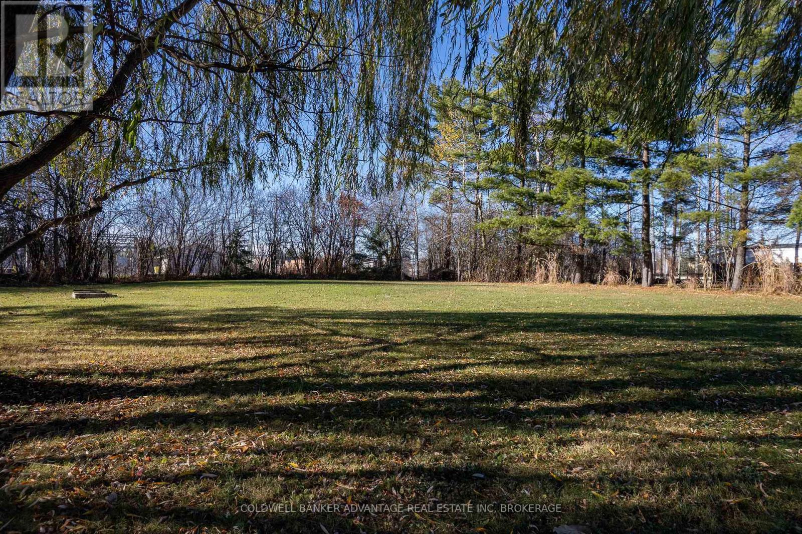 1563 Thompson Road, Fort Erie, Ontario  L2A 5M4 - Photo 40 - X12206010
