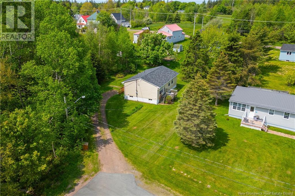 7 Carson Court, Sackville, New Brunswick  E4L 3R9 - Photo 2 - NB119724