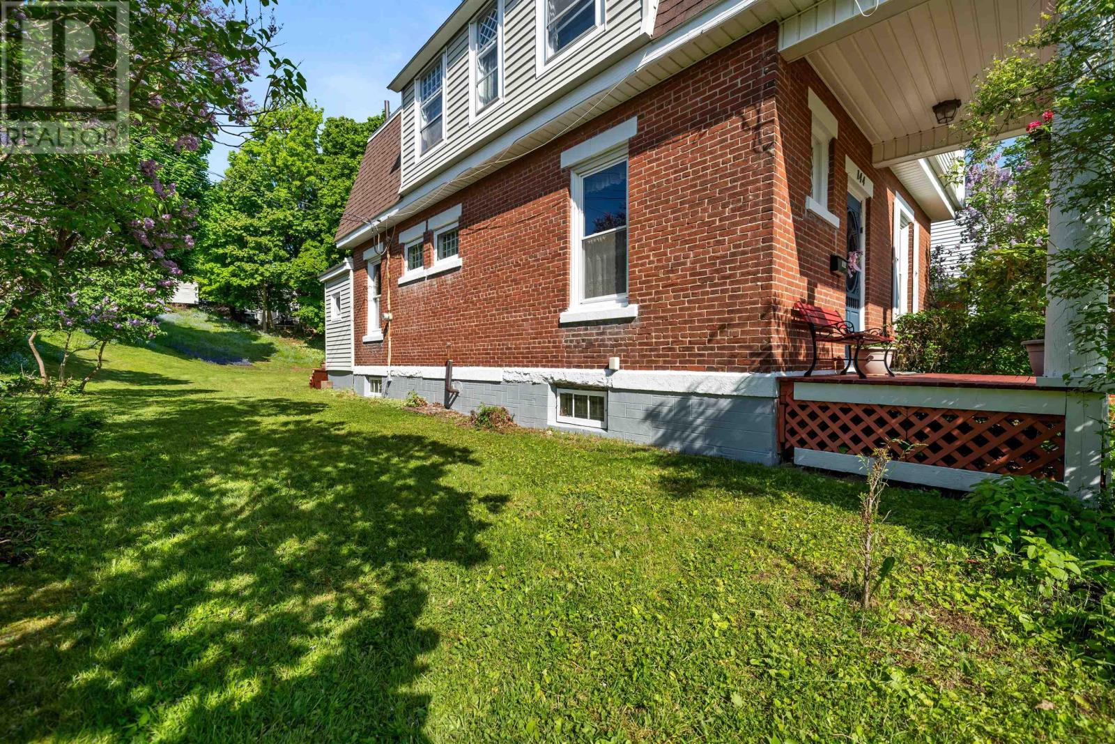 Property at 144 Mitchell Street image 4