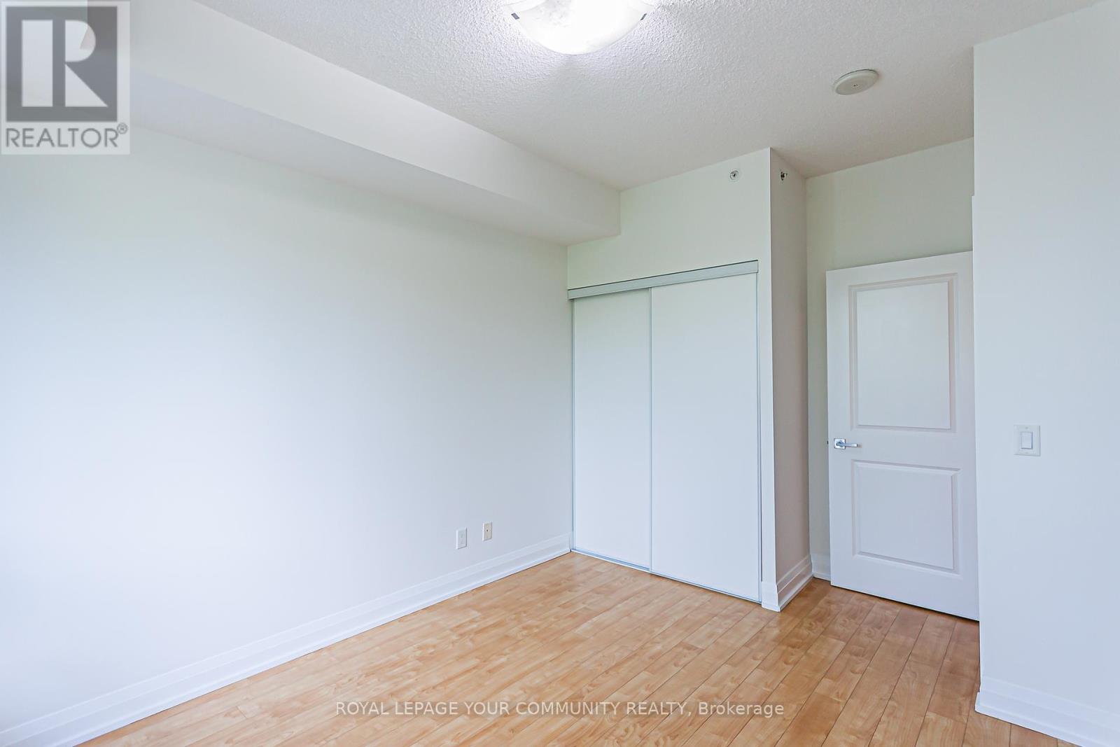 202 - 85 North Park Road, Vaughan, Ontario  L4J 0H9 - Photo 24 - N12189869