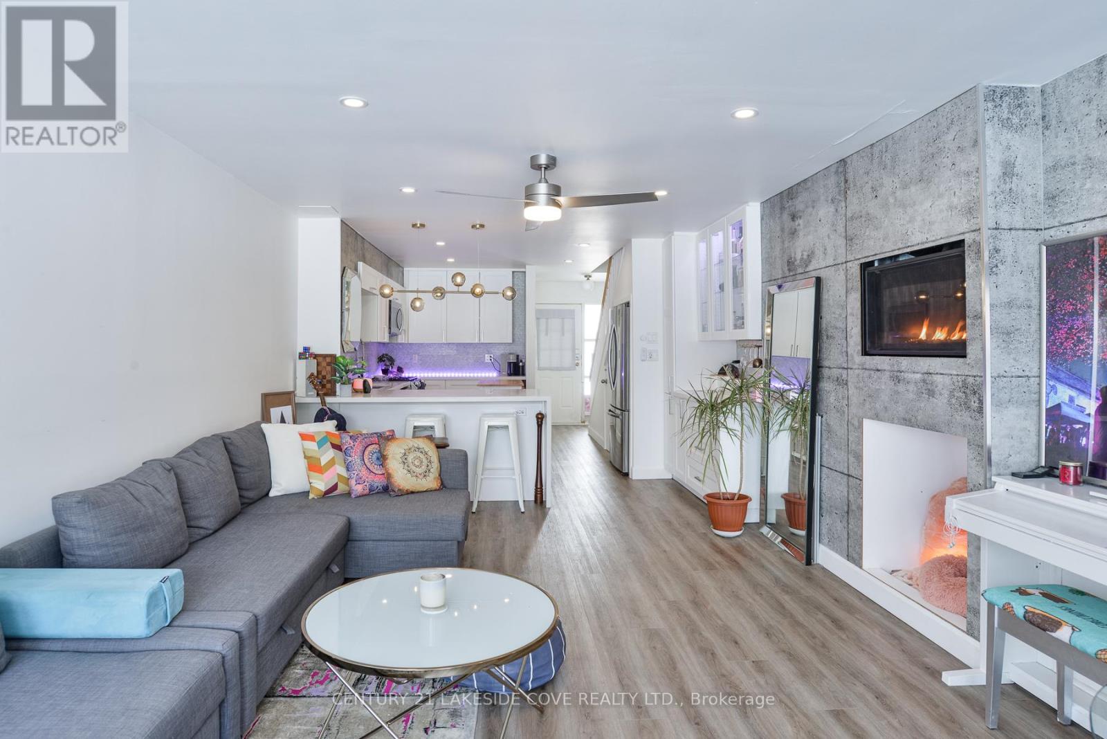 19 - 4 Paradise Boulevard, Ramara, Ontario  L0K 1B0 - Photo 6 - S12134649