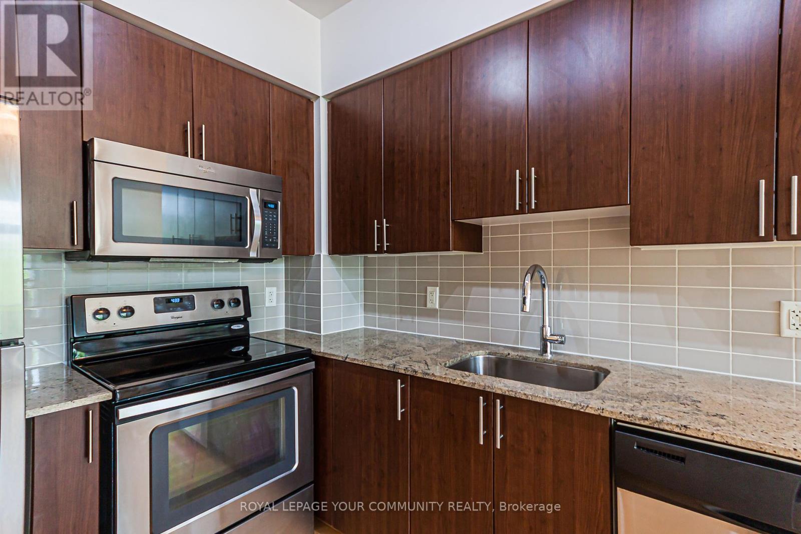 202 - 85 North Park Road, Vaughan (Beverley Glen), Ontario  L4J 0H9 - Photo 21 - N12086712