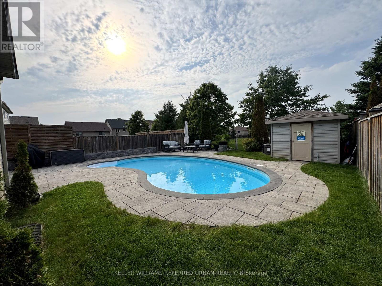 68 Mike Hart Drive, Essa, Ontario  L0M 1B5 - Photo 38 - N12182437