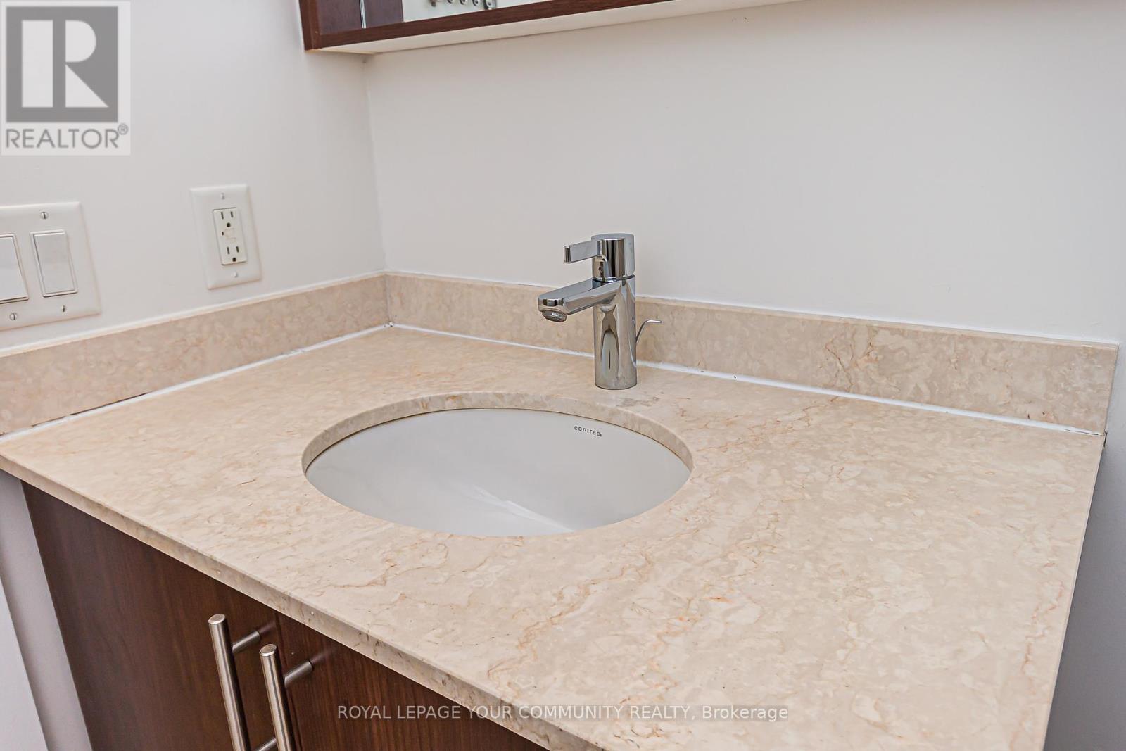 202 - 85 North Park Road, Vaughan (Beverley Glen), Ontario  L4J 0H9 - Photo 27 - N12086712