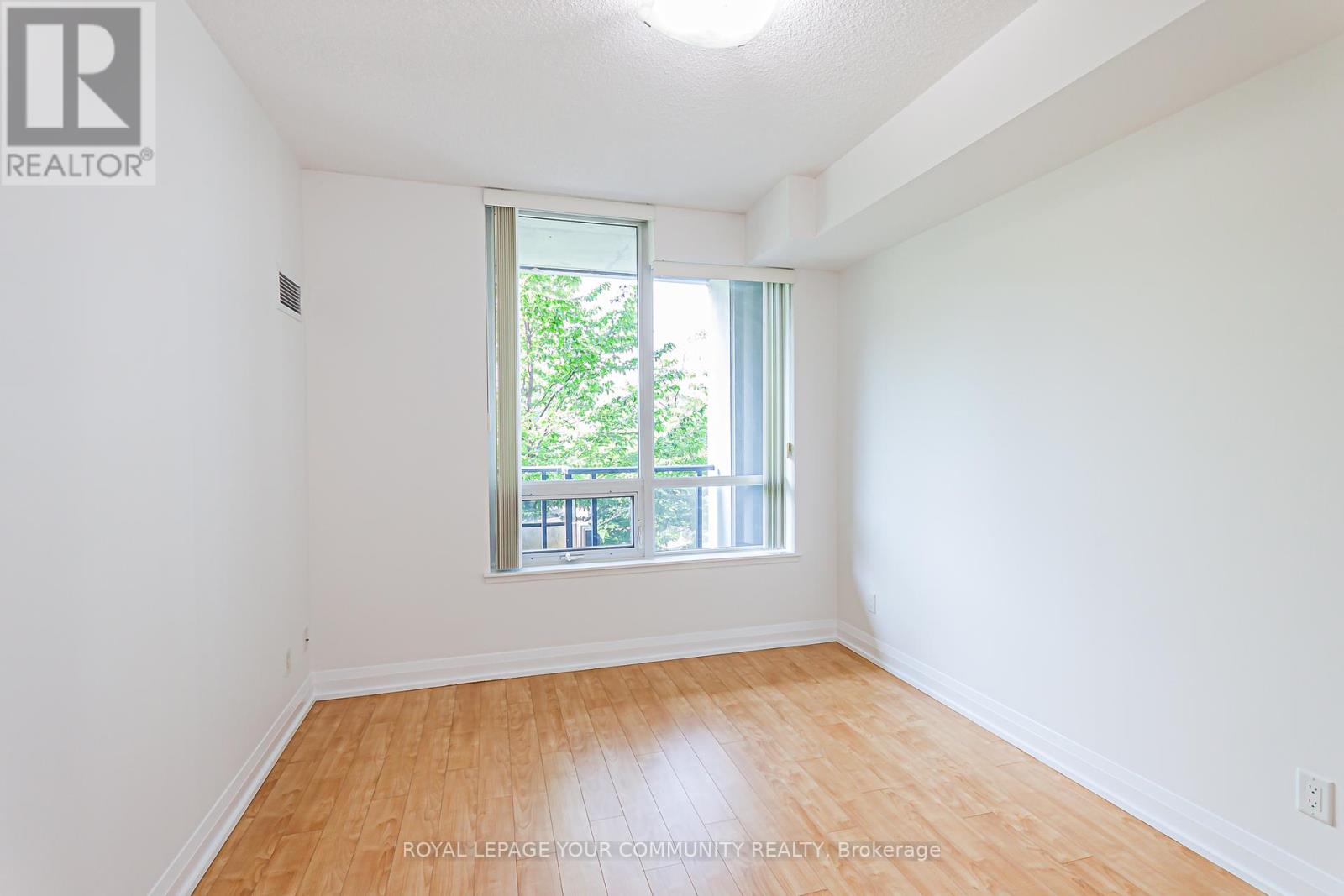 202 - 85 North Park Road, Vaughan (Beverley Glen), Ontario  L4J 0H9 - Photo 23 - N12086712