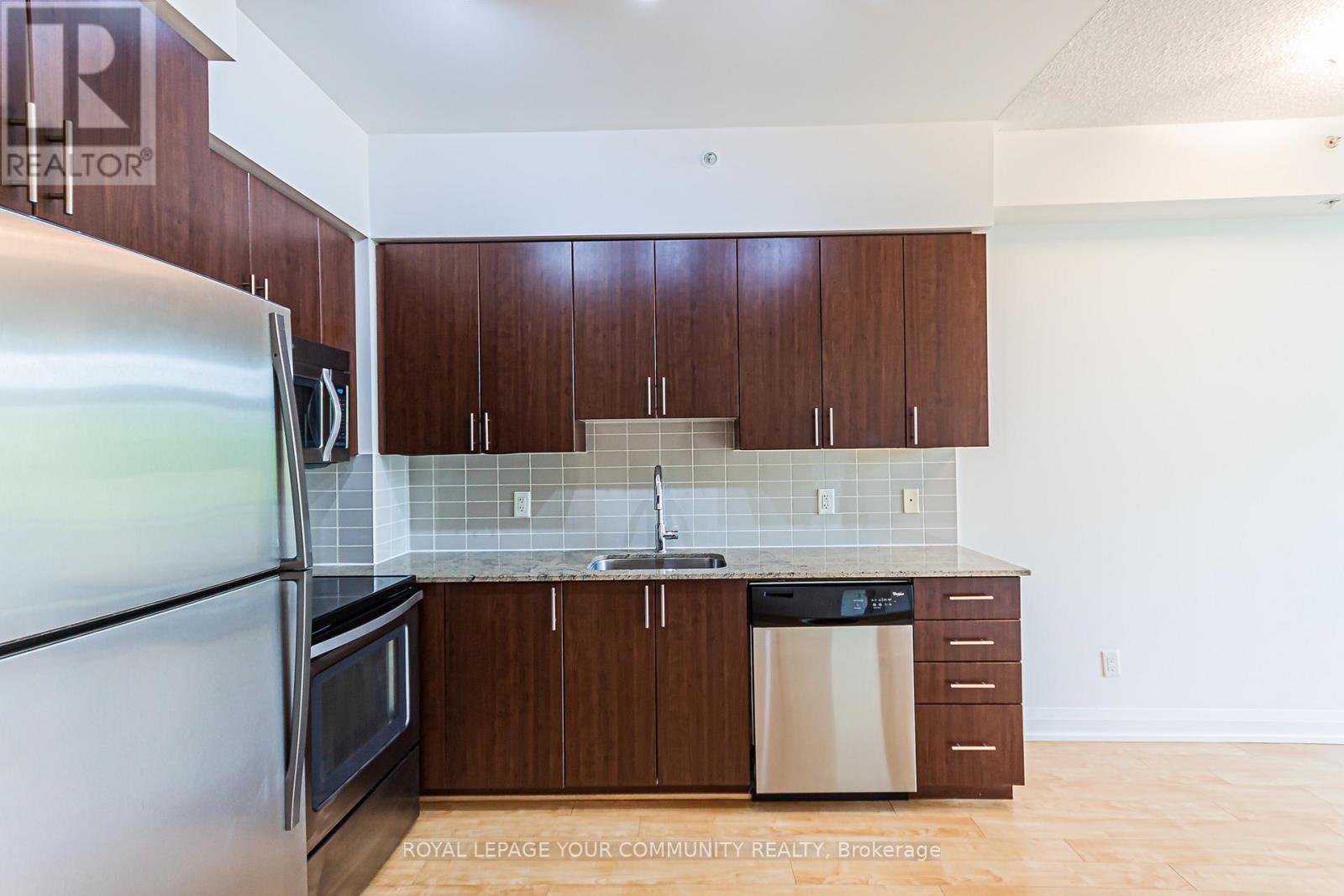 202 - 85 North Park Road, Vaughan (Beverley Glen), Ontario  L4J 0H9 - Photo 20 - N12086712