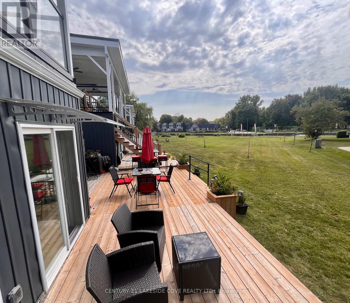 Unit 2 - 3 Paradise Boulevard, Ramara, Ontario  L0K 1B0 - Photo 26 - S12121332