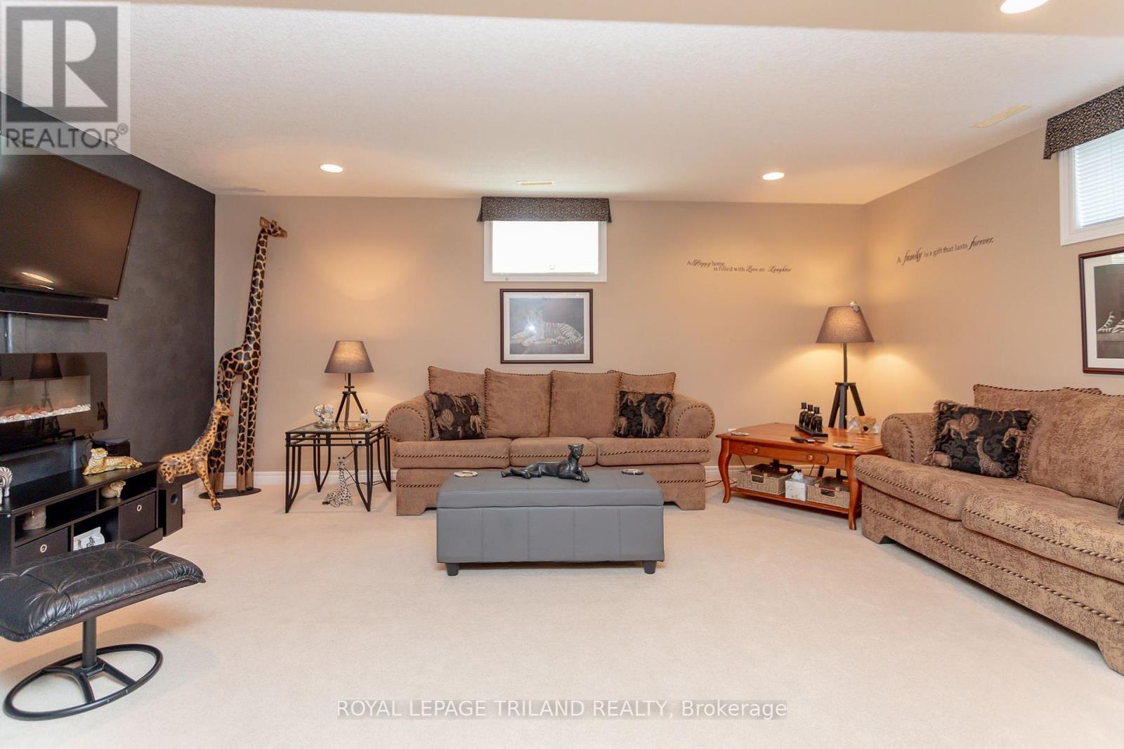 53 Augusta Crescent, St. Thomas, Ontario  N5R 6K1 - Photo 30 - X12206041