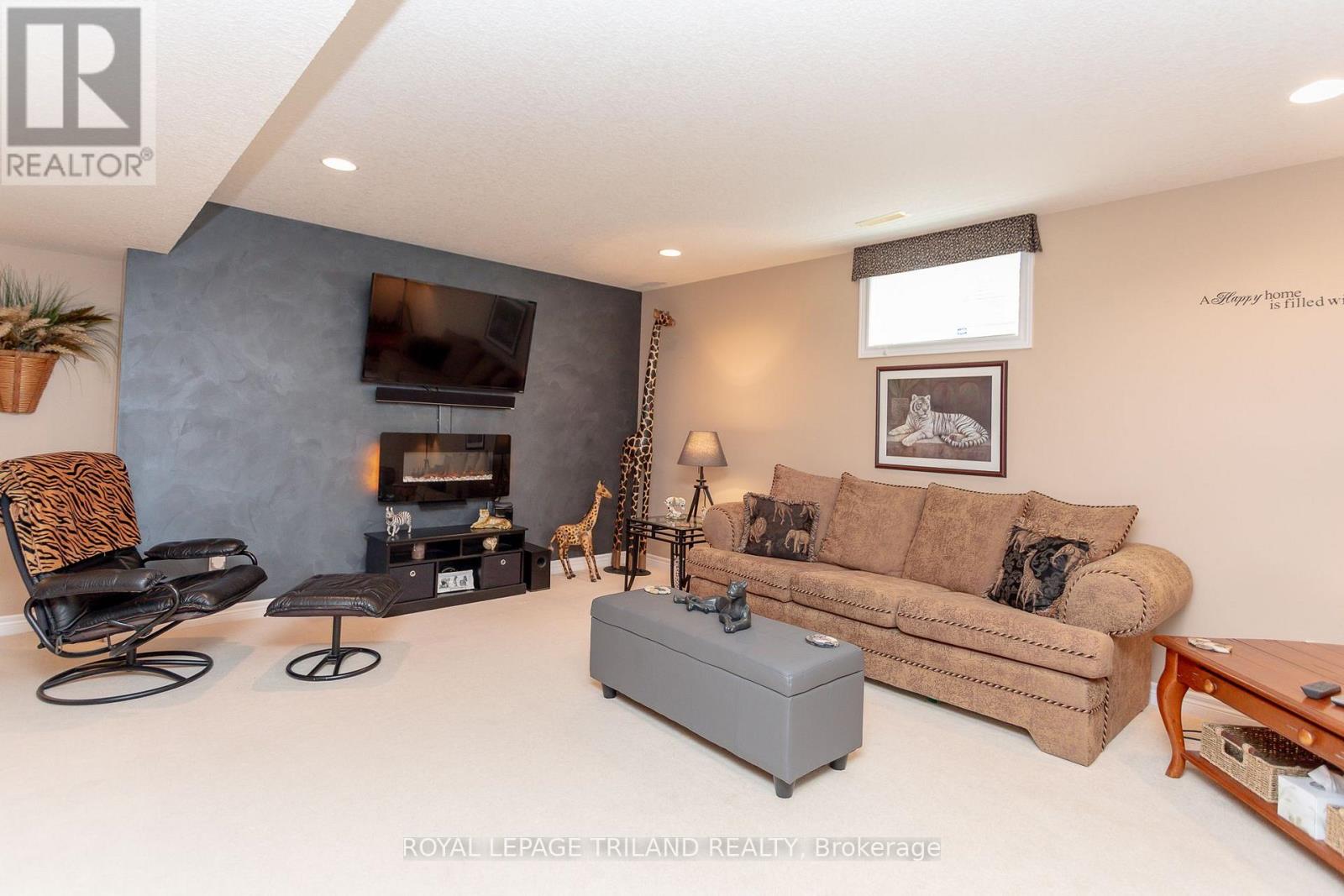 53 Augusta Crescent, St. Thomas, Ontario  N5R 6K1 - Photo 4 - X12206041
