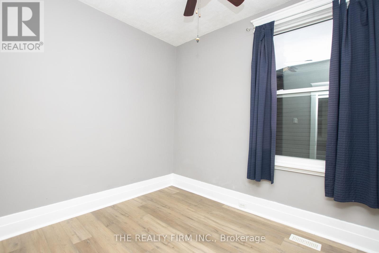 666 Lorne Avenue, London East, Ontario  N5W 3K5 - Photo 5 - X12206087