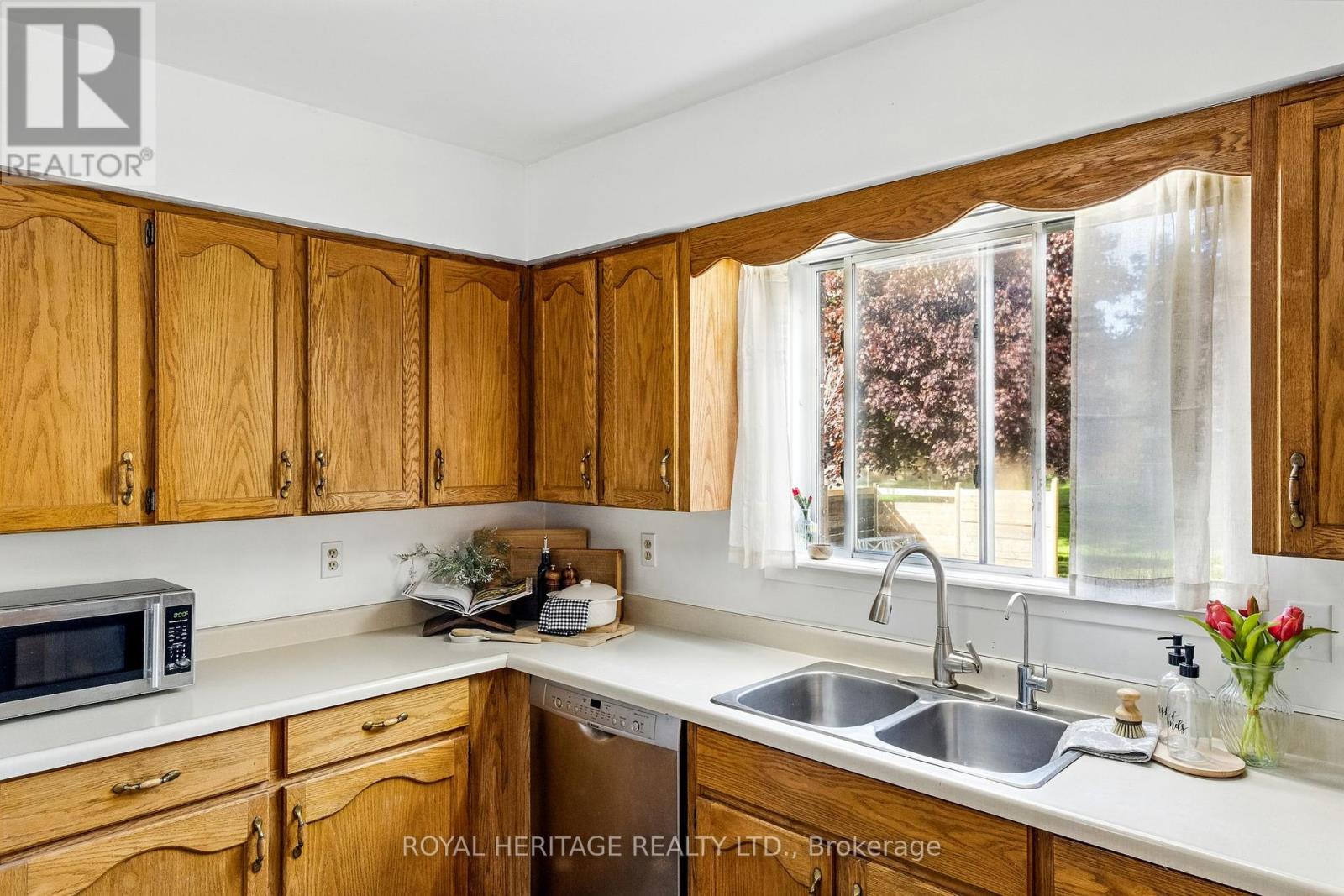 83 Pinnacle Street N, Brighton, Ontario  K0K 1H0 - Photo 12 - X12195597